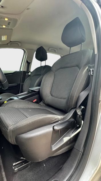 RENAULT SCENIC 1.5 DCI 110CH ENERGY ZEN 7 Places