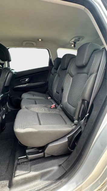 RENAULT SCENIC 1.5 DCI 110CH ENERGY ZEN 7 Places