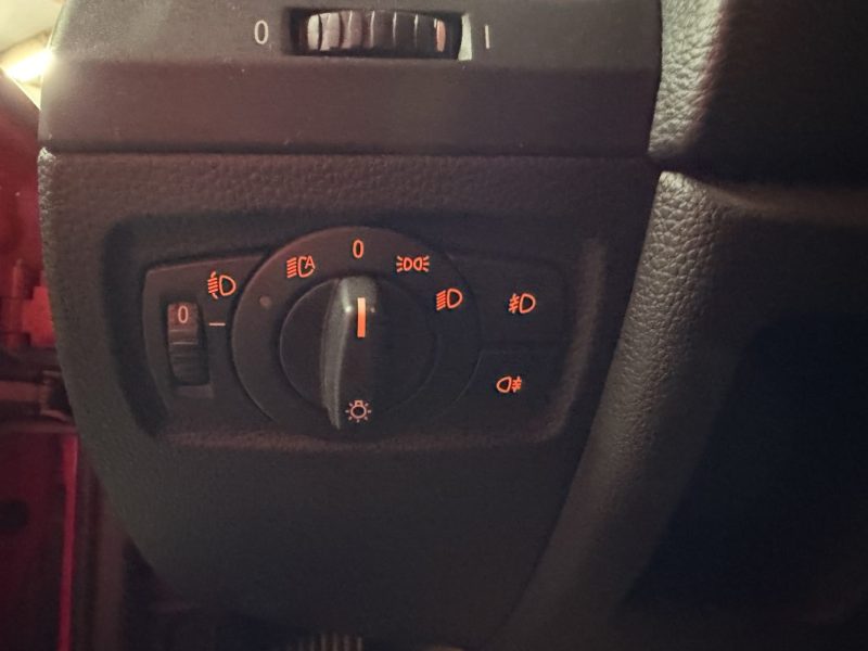 🟢 CarPlay Bmw serie 1 Automatique 116 i 122 cv Ecran Garantie Gps Bluetooth Netflix Waze 
