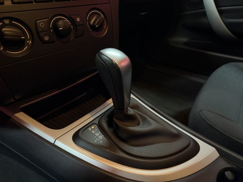 🟢 CarPlay Bmw serie 1 Automatique 116 i 122 cv Ecran Garantie Gps Bluetooth Netflix Waze 