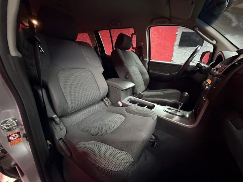 🟢 Nissan Pathfinder 2.5 DCI SE 175 cv Automatique GPS Bluetooth Attelage Régulateur 4X4 7 places