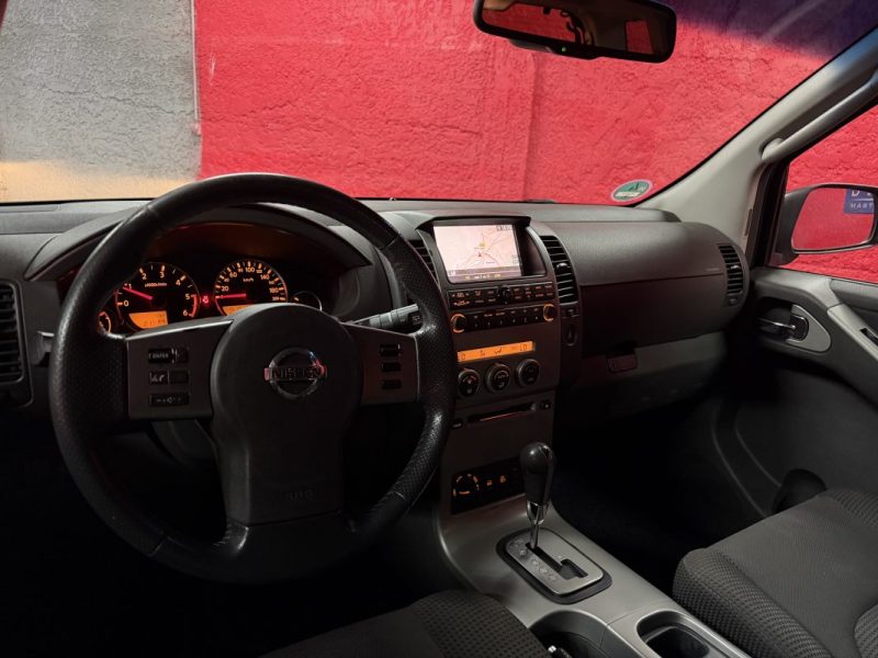 🟢 Nissan Pathfinder 2.5 DCI SE 175 cv Automatique GPS Bluetooth Attelage Régulateur 4X4 7 places