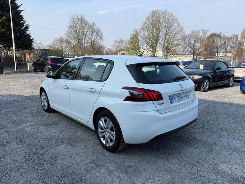 Peugeot 308 1l5 HDI « ÉDITION STYLE »