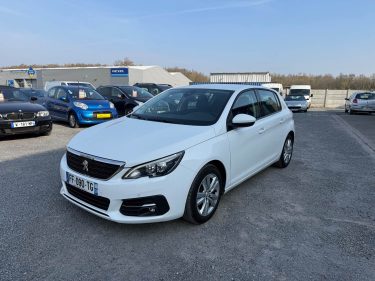 Peugeot 308 1l5 HDI « ÉDITION STYLE »