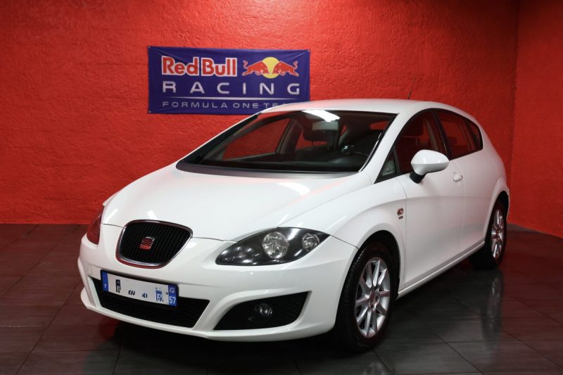 🟢 CarPlay Seat Leon 2.0 TDI Style 140 cv Garantie Ecran Régulateur Gps Bluetooth Waze Netflix 