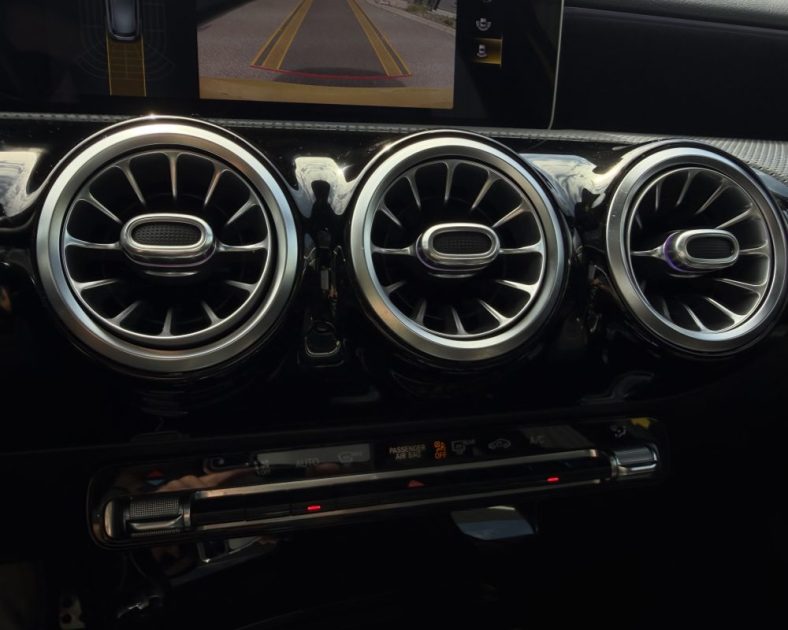 MERCEDES CLASSE A IV A180 D AMG LINE 7G-DCT 2019