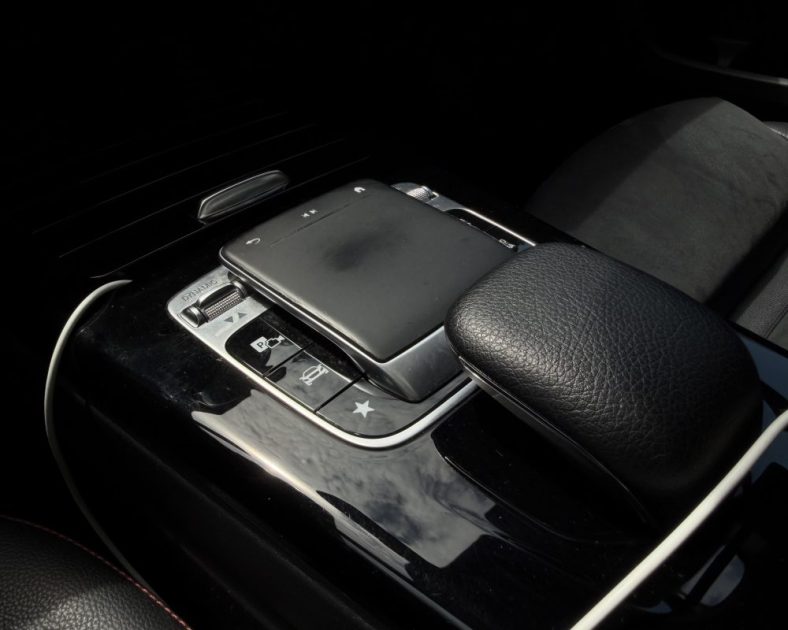 MERCEDES CLASSE A IV A180 D AMG LINE 7G-DCT 2019