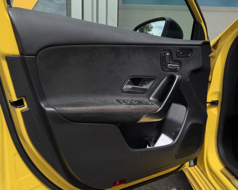 MERCEDES CLASSE A IV A180 D AMG LINE 7G-DCT 2019
