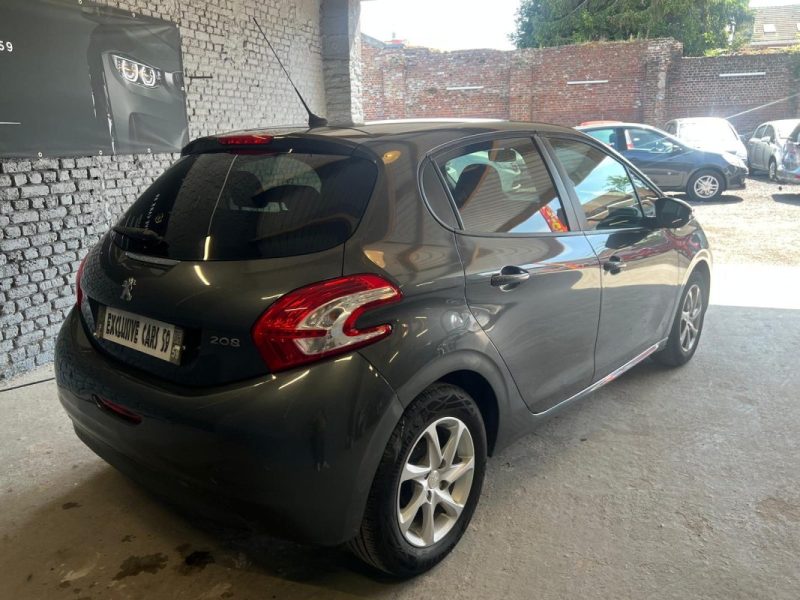 PEUGEOT 208 1.2 ESS ALLURE 5P 