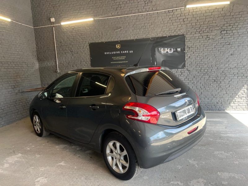 PEUGEOT 208 1.2 ESS ALLURE 5P 