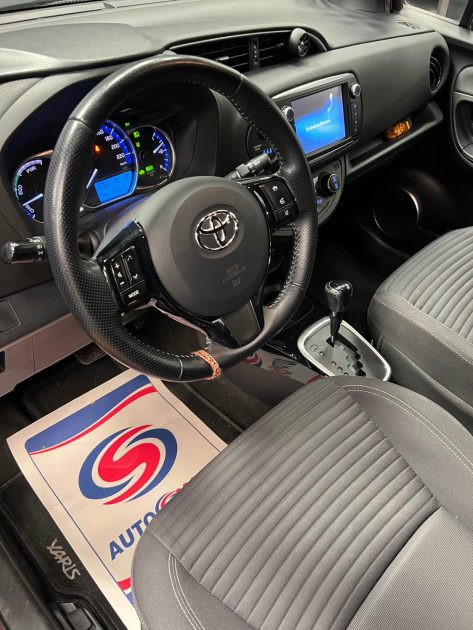 TOYOTA YARIS HYBRIDE COLLECTION 100CH (CAMÉRA DE RECUL, BLUETOOTH, CLIMATISATION) ⭐️⭐️⭐️⭐️⭐️