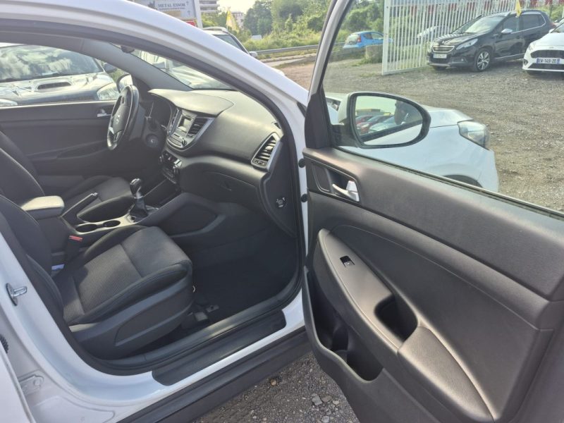 HYUNDAI TUCSON II 1.7 CRDI 115CH CREATIVE 2WD 2016