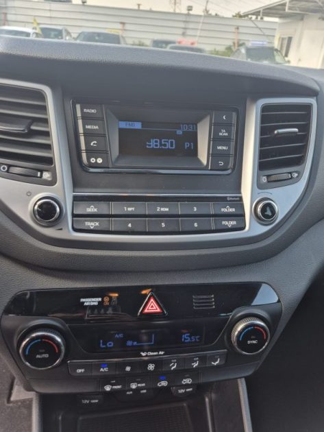 HYUNDAI TUCSON II 1.7 CRDI 115CH CREATIVE 2WD 2016