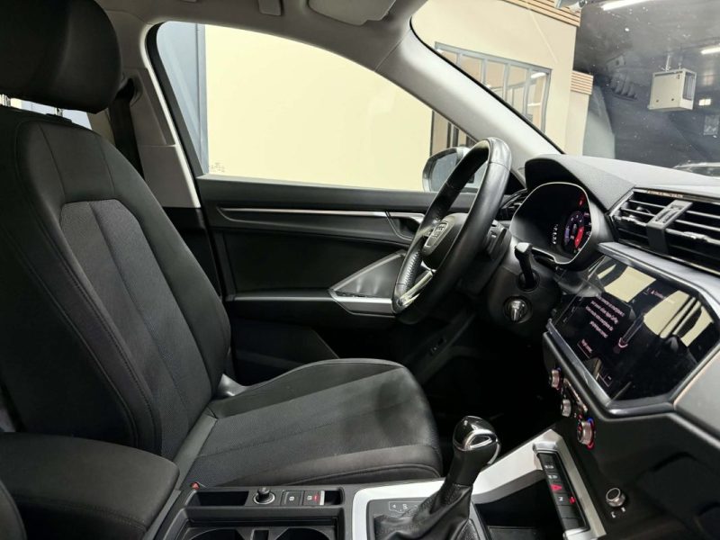 AUDI Q3 35 TDI 150CV DESIGN  2020
