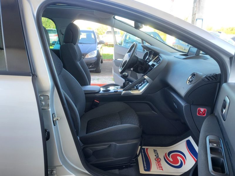 PEUGEOT 3008 1.2 PURETECH ACTIVE S&S 2016