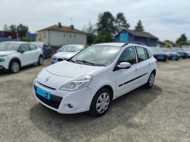 RENAULT  CLIO III ESTATE EXPRESSION CLIM 1.2 16V 75CH  