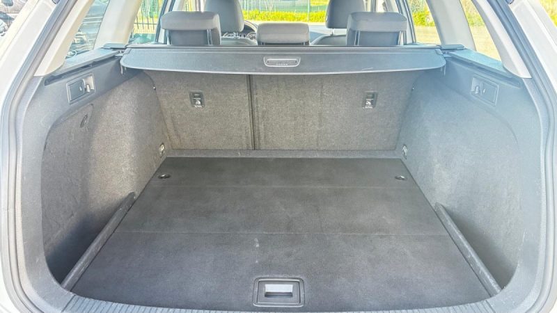 Volkswagen Golf VII 1.6 TDi 115ch BlueMotion Technology Confortline