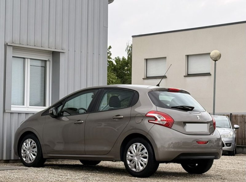 PEUGEOT 208 1.4 HDI FAP 68CV 2013 224 500 KM 