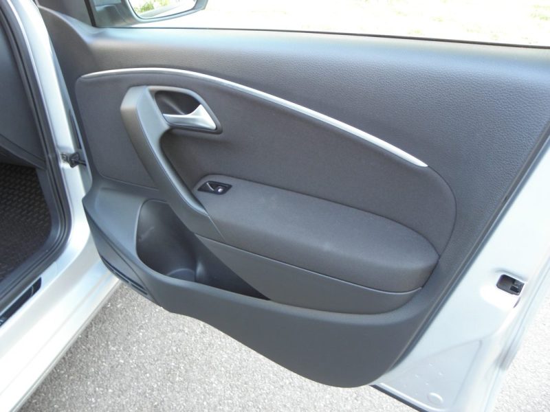 VOLKSWAGEN POLO V 1.0 75 CV LOUNGE 5 PORTES / 4CV 2016