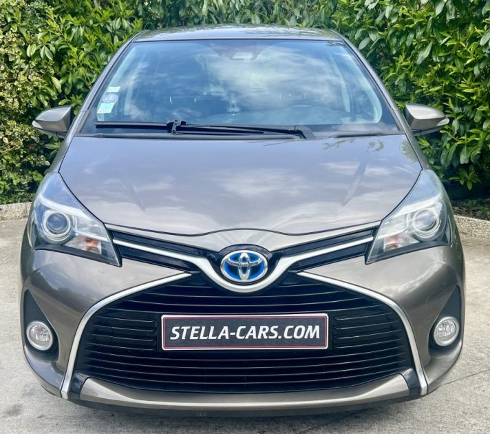 TOYOTA YARIS 1.5L VVTI HSD 100H E-CVT COLLECTION 75CH  