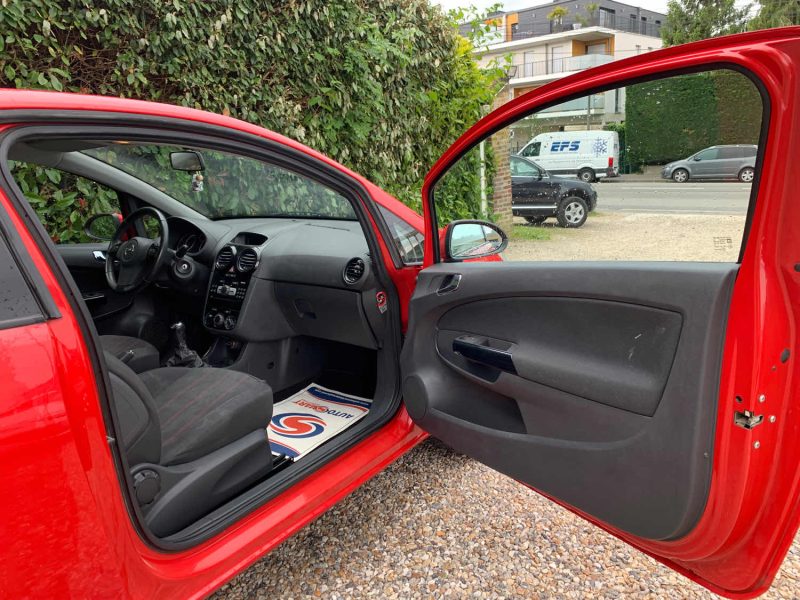 OPEL CORSA 1.3 CDTI 95 COLOR EDITION 2011