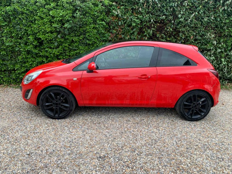 OPEL CORSA 1.3 CDTI 95 COLOR EDITION 2011