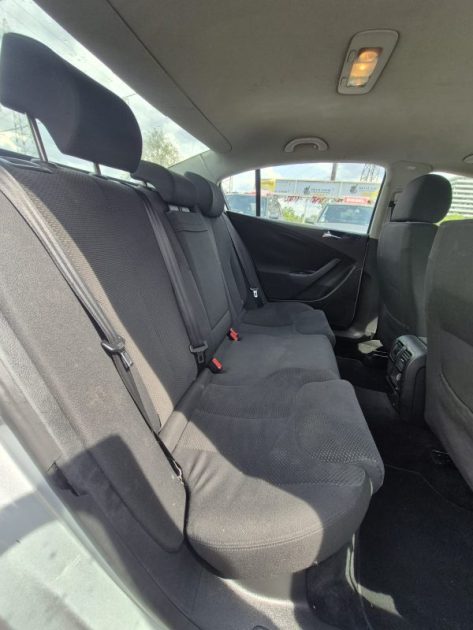 VOLKSWAGEN PASSAT TREND 1.9 TDI 105 2005