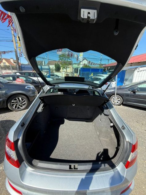 SKODA Octavia  Berline 1.6 TDI 16V DSG7 105 cv Boîte auto Full OPTIONS