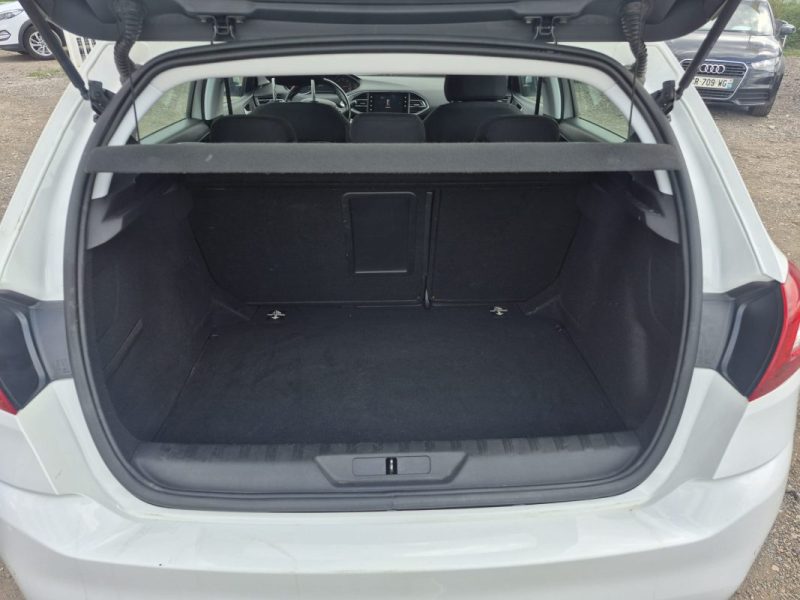 PEUGEOT 308 II 1.6 BLUEHDI 100CH S&S GPS Jantes clim super etat