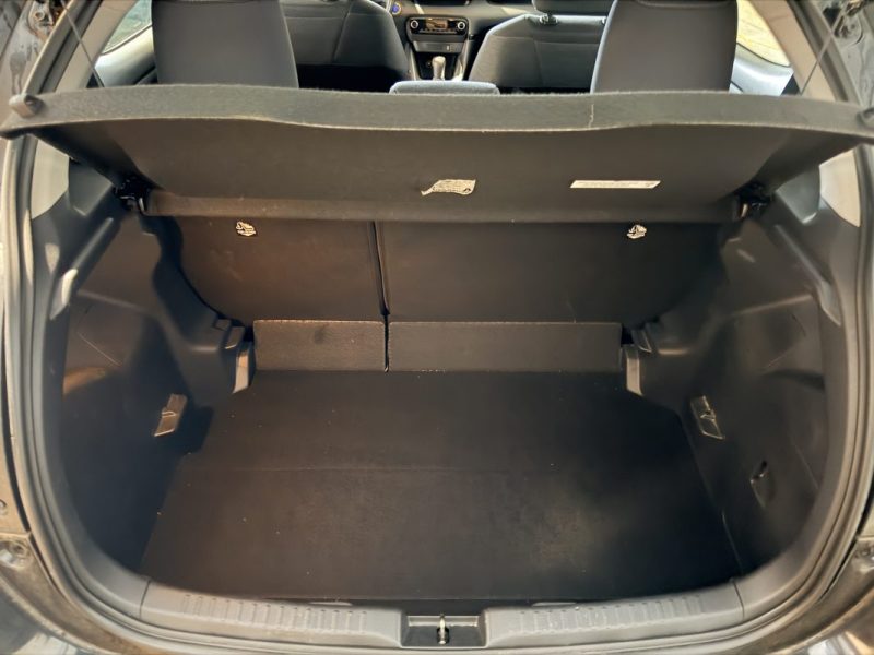 Toyota Yaris - Dynamic 5P MY22 - 2023 - Hybride - Caméra de recul - CarPlay - Régulateur adaptatif