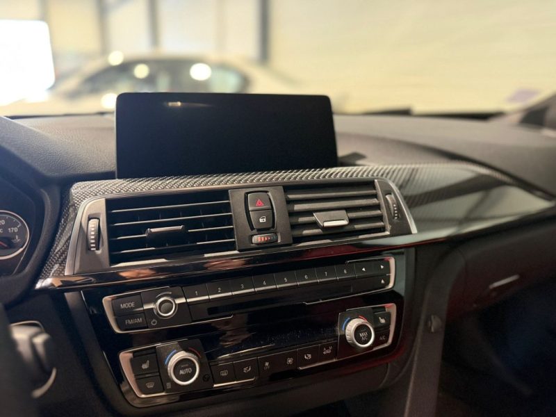 BMW M4 431cv DKG 2016 - CarPlay - Caméra 360 - Harman Kardon - Sièges & Volant chauffant 