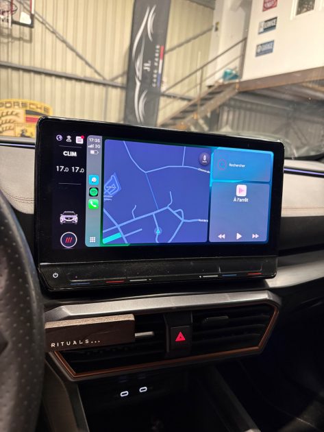 MAGNIFIQUE CUPRA FORMENTOR 1.5 TSI 150CH DSG 7 (1ERE MAIN, ATTELAGE, CAMÉRA DE RECUL, CARPLAY) 