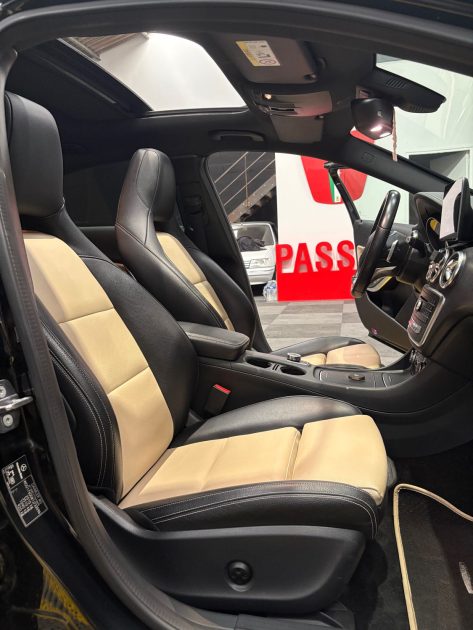 MAGNIFIQUE MERCEDES CLASSE A 200 AMG LINE 136 CH (TOIT OUVRANT,CAMÉRA DE RECUL, SIEGE ELECTRIQUE)