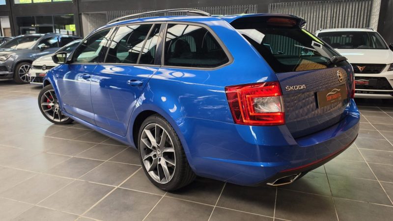 SKODA OCTAVIA COMBI 2.0 TSI 220 RS*CUIR*XENON*GPS*