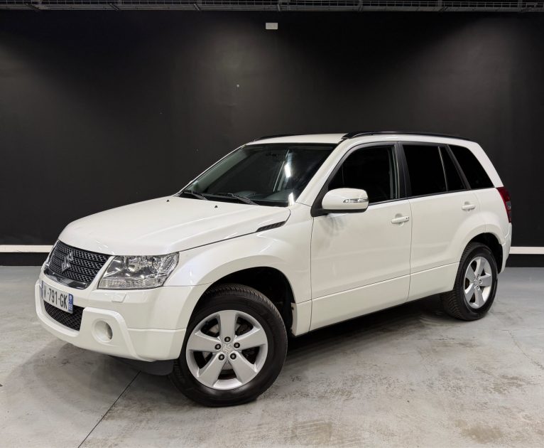 SUZUKI GRAND VITARA 2.4 VVT COMFORT 2012
