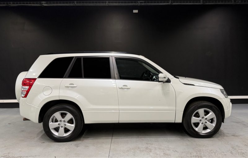 SUZUKI GRAND VITARA 2.4 VVT COMFORT 2012