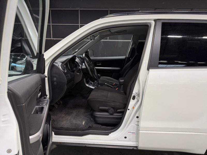 SUZUKI GRAND VITARA 2.4 VVT COMFORT 2012