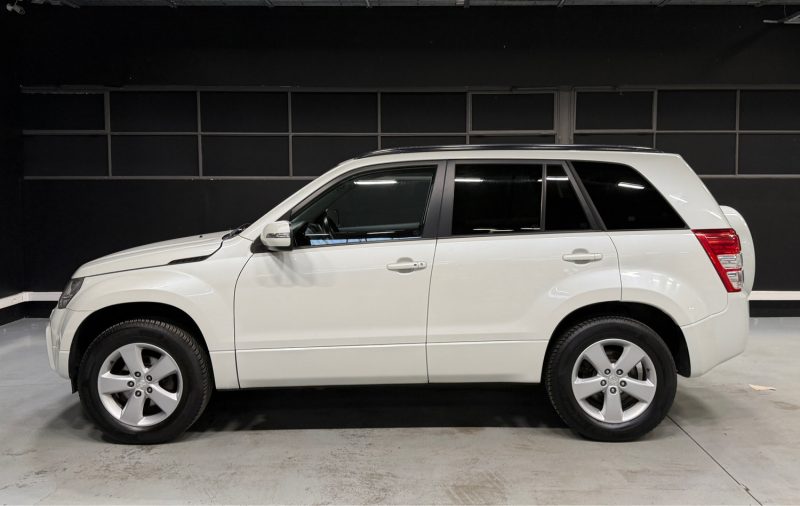 SUZUKI GRAND VITARA 2.4 VVT COMFORT 2012