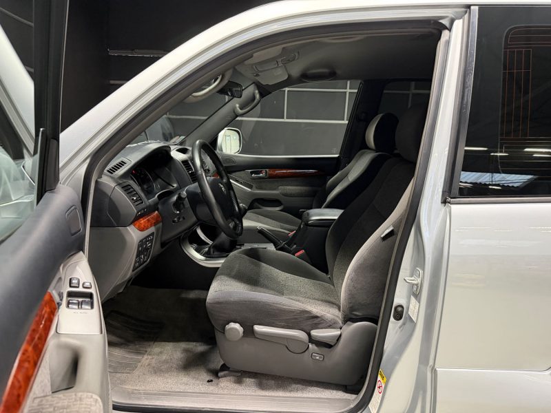 TOYOTA LAND CRUISER 4X4 3.0 TD4D GX 2003