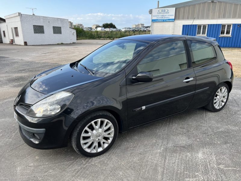 RENAULT CLIO 1.5 DCI EDITION DYNAMIQUE 105 cv boite 6