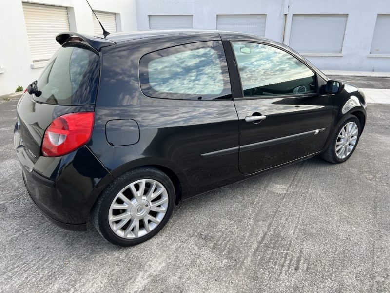 RENAULT CLIO 1.5 DCI EDITION DYNAMIQUE 105 cv boite 6