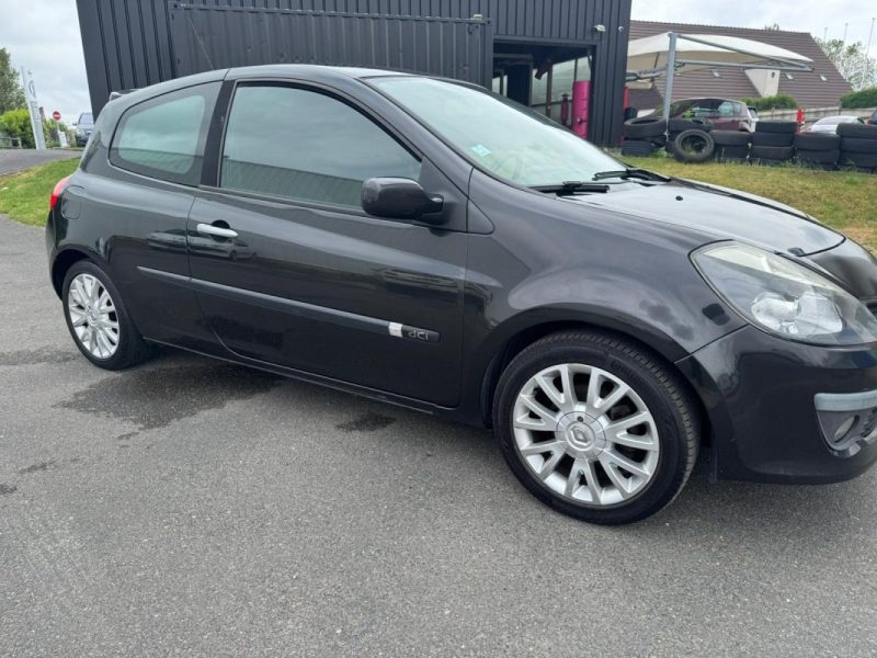 RENAULT CLIO 1.5 DCI EDITION DYNAMIQUE 105 cv boite 6