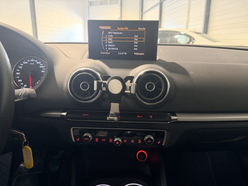 Audi A3 SPORTBACK - 1.4 TFSI - 122 cv - Boite manuelle - Radar de recul - Xenon - Sieges Chauffants