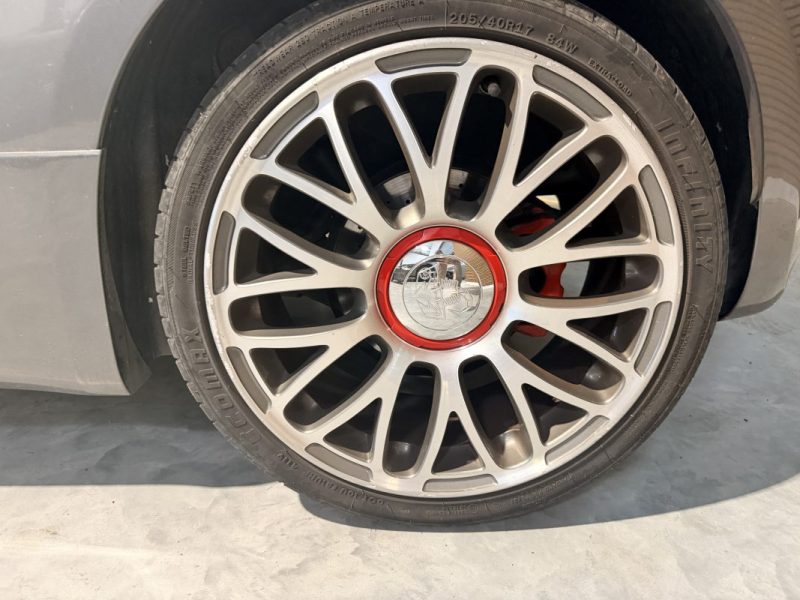 Fiat 500C Abarth - Cabriolet - 595 Turismo - 160 cv - Boite Automatique - Interieur Cuir Rouge - 110