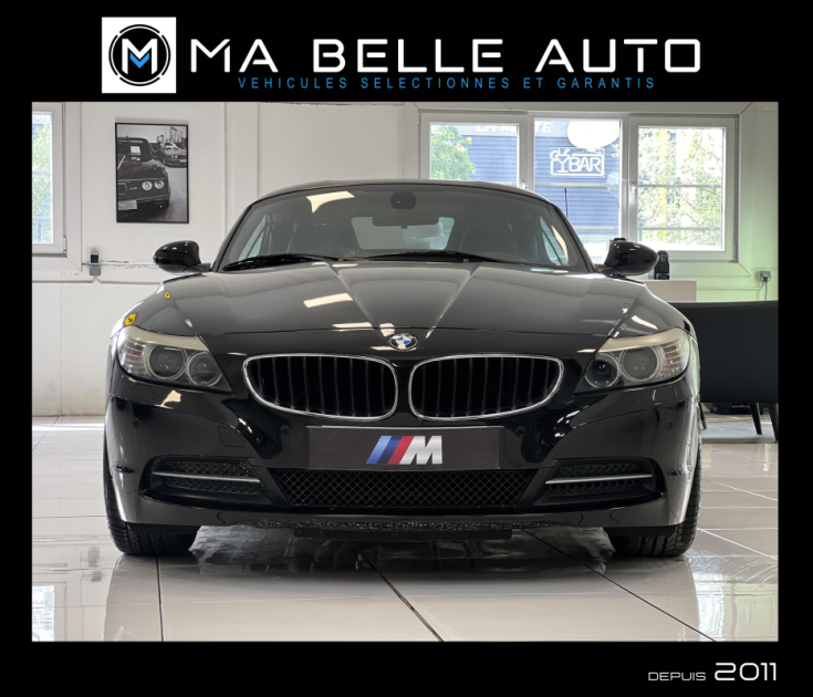 BMW Z4 Roadster Sdrive23i 204 Luxe 2.5L 6 cylindres 2010 / carnet / parfait état / 321 euros mensuel