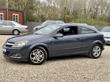 OPEL ASTRA  1.9 CDTI 120CH BVA / VENTE EN L\'ETAT 2006 Problème, Moteur