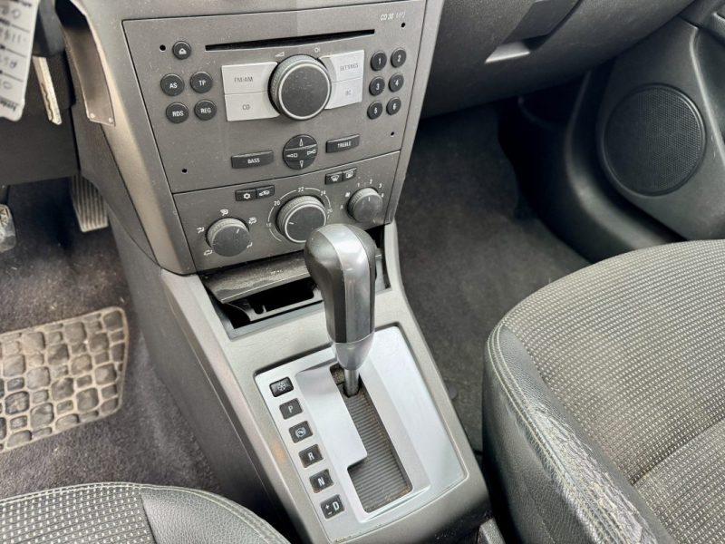 OPEL ASTRA  1.9 CDTI 120CH BVA / VENTE EN L\'ETAT 2006 Problème, Moteur