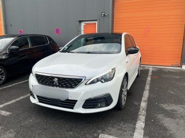 PEUGEOT 308 II 1.5 BLUEHDI 130CH FINITION GT LINE BOITE AUTO - ENTRETIEN OK - GARANTIE 6 MOIS 