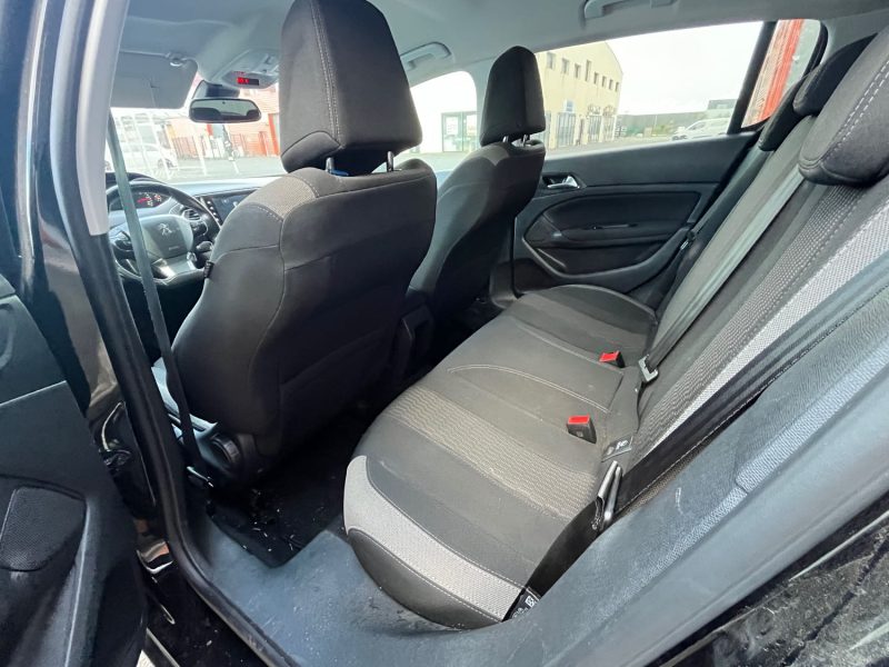 PEUGEOT 308 II 1.6 HDI 92CH FINITION STYLE ENTRETIEN OK - GARANTIE 6 MOIS - FACTURE DISPONIBLE 