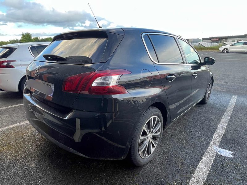 PEUGEOT 308 II 1.6 HDI 92CH FINITION STYLE ENTRETIEN OK - GARANTIE 6 MOIS - FACTURE DISPONIBLE 